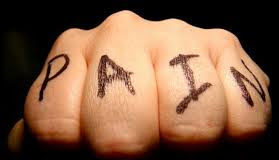 MULHERES AGUENTAM MAIS DOR QUE HOMENS?