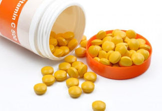 VITAMINA C COMBATE RESFRIADOS?
